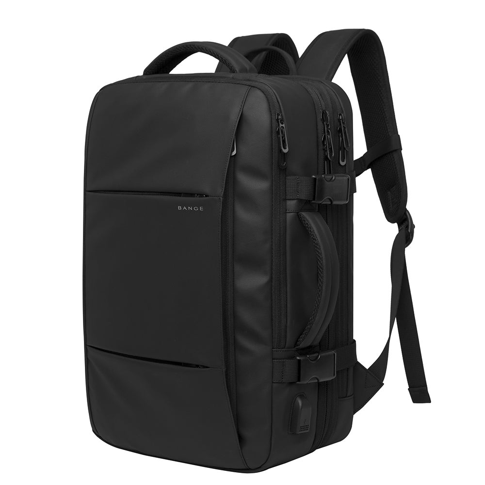 The Carry-Everything Backpack — Built for the Way You Actually Live